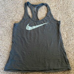 The Nike Tee size S